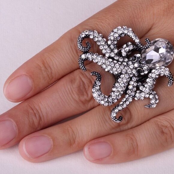 Emerald Gold Crystal Octopus Statement Ring in Antique Gold Finish - 2" - Picture 7 of 7